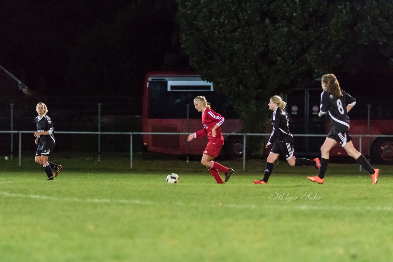 Bild 271 - Frauen SG Krempe/ETSV F. Glueckstadt - TSV Heiligenstedten : Ergebnis: 8:0